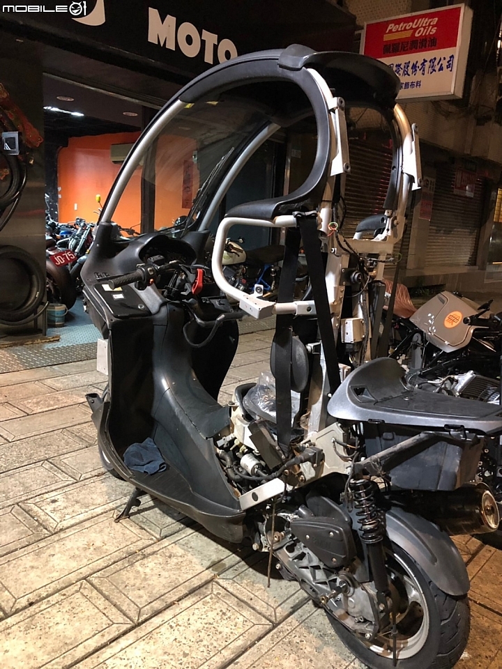 BMW C1 200修復全紀錄(圖多文長、含車輛介紹...)