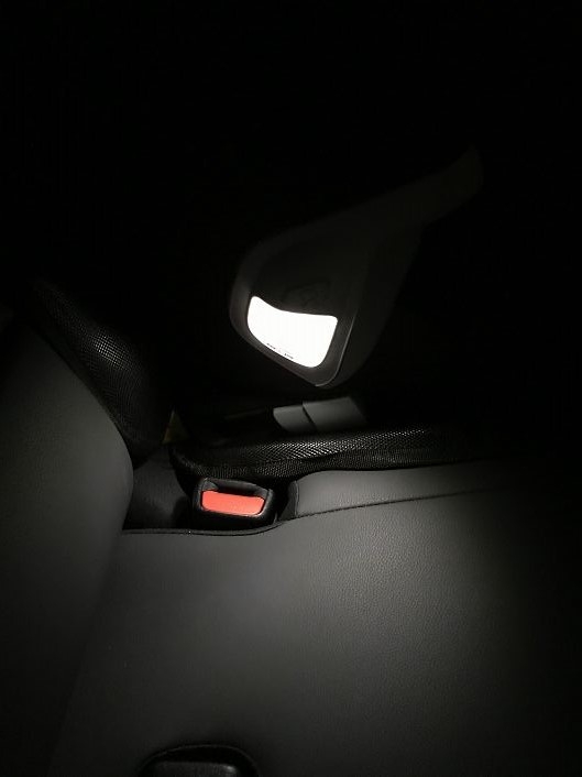 [開箱] Maxi Cosi Kore Pro i-Size 兒童汽車安全座椅