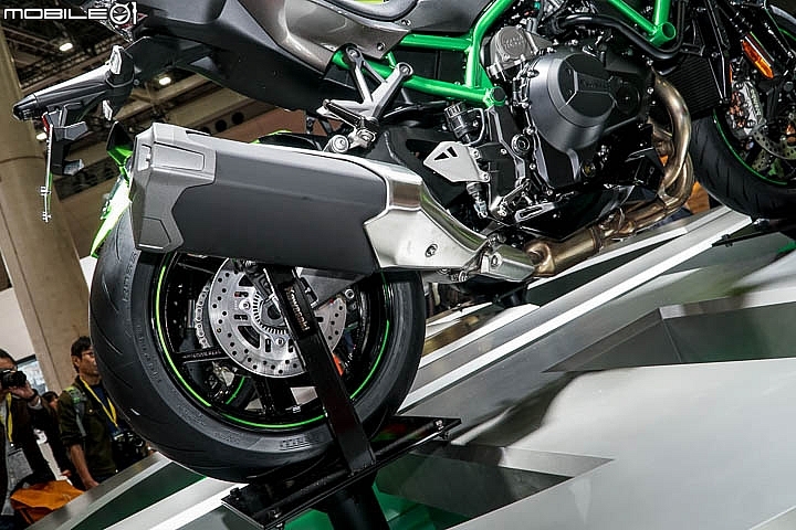 【TMS2019】Kawasaki 機械增壓公升街跑 Z H2 正式發表！傳說中的四缸 250 忍者 Ninja ZX-25R 同場首度公開！