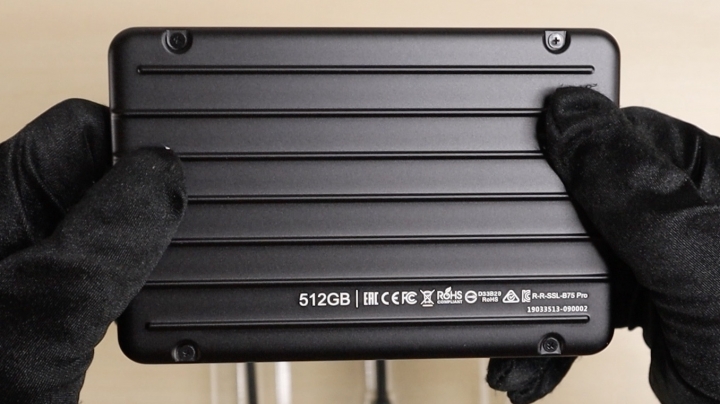 開箱廣穎 Silicon Power 科技迷你行李箱