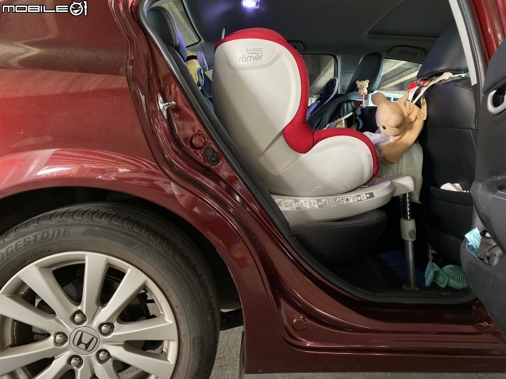 [3款360度安全座椅] VS Honda Civic  isoFix 安裝 新生兒 0-4歲  旋轉汽座 試坐記錄