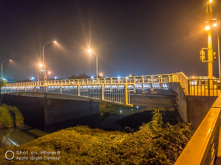 點我看大圖 讓你的iphone夜拍接近iphone 11 LIGHTROOM的使用方法