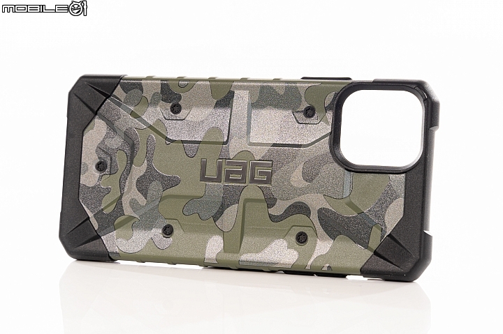 UAG iPhone 11 全系列軍規保護殼開箱 手持無懼 率性百搭