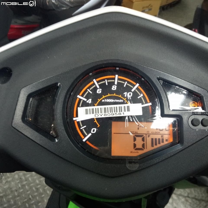 10月14日 牽車了 Z1 Attila 雙碟ABS版 開箱