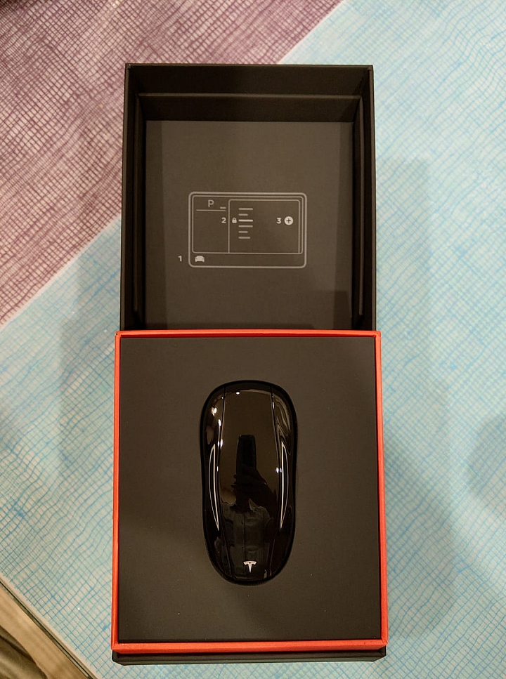 新版model 3 key fob開箱 及 購買教學(台灣tesla已開賣4800）