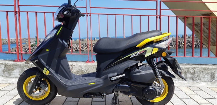 Z1 attila 雙碟CBS入手簡單開箱