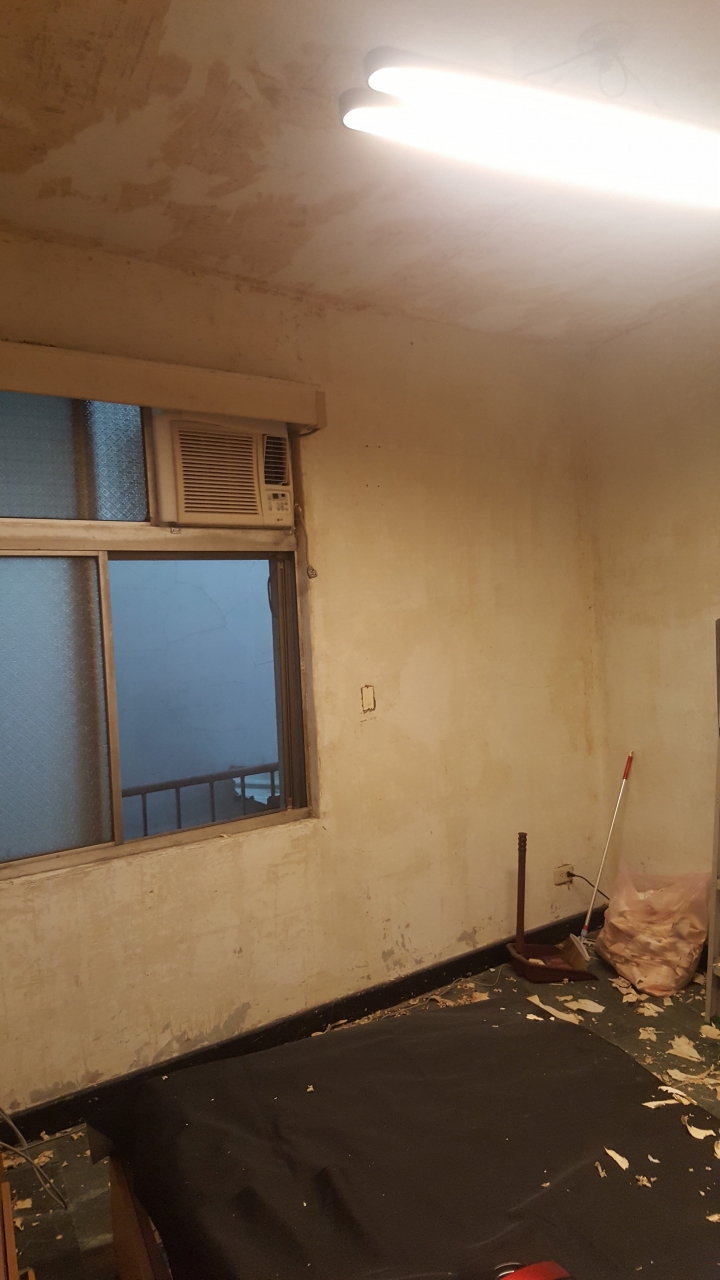 《開箱》省錢 純手工DIY 大改造房間 無印風 (其實就是買無印SUS層架而已XD)