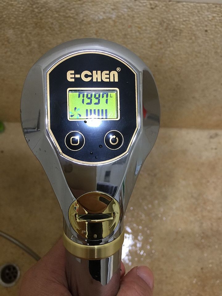 大叔使用Simple Wise智能型過濾蓮蓬頭的心得，除氯效果一級棒