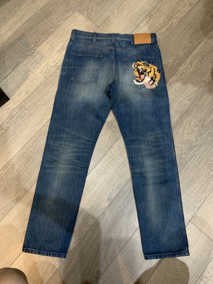 「開箱」GUCCI 虎頭🐯無蛇尾🐍刷白丹寧褲