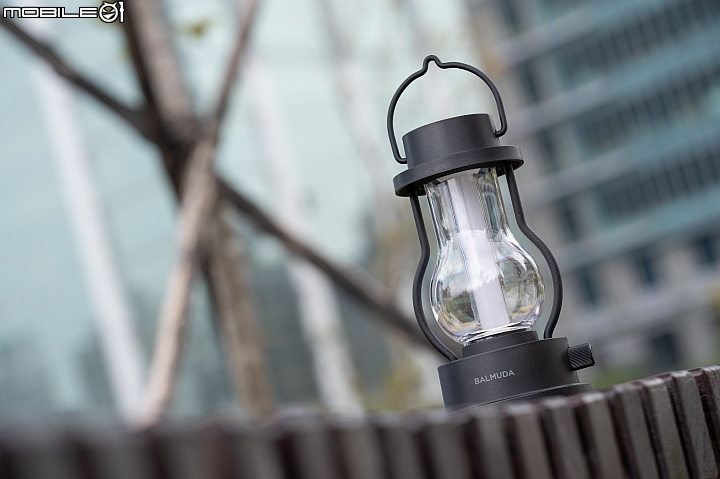 BALMUDA The Lantern 百慕達 LED 燈籠開箱 讓你的露營更有情調