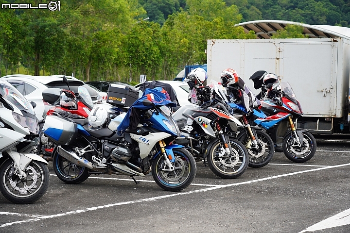 BMW Motorrad Days 2019 重機大會師！李佳薇現場演唱、R 75 二戰古董車來台！