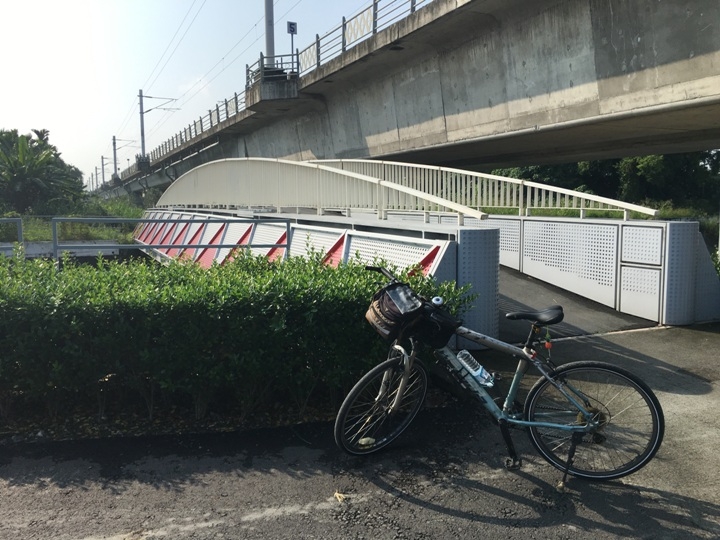 屏 東 單 車 秘 徑 - 單 車 鐵 道 之 旅