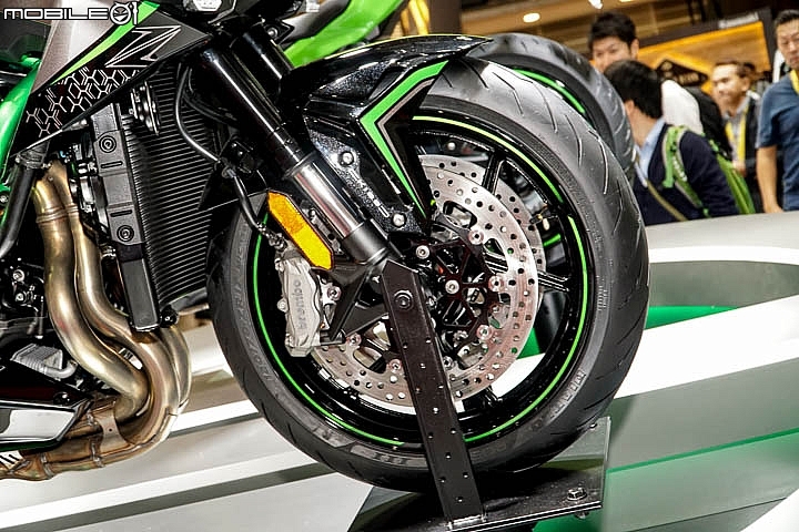 【TMS2019】Kawasaki 機械增壓公升街跑 Z H2 正式發表！傳說中的四缸 250 忍者 Ninja ZX-25R 同場首度公開！