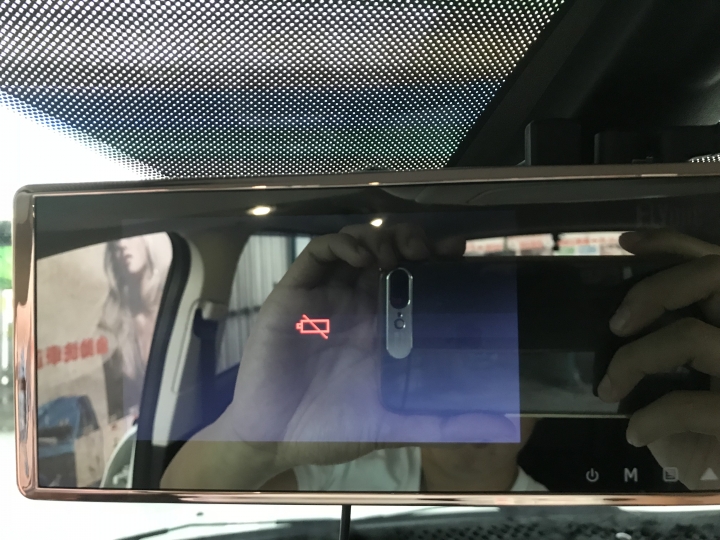 Flyone RM06行車記錄器問題....