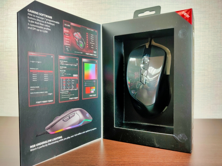 全新旗艦級RGB電競滑鼠 LEXMA G96開箱介紹