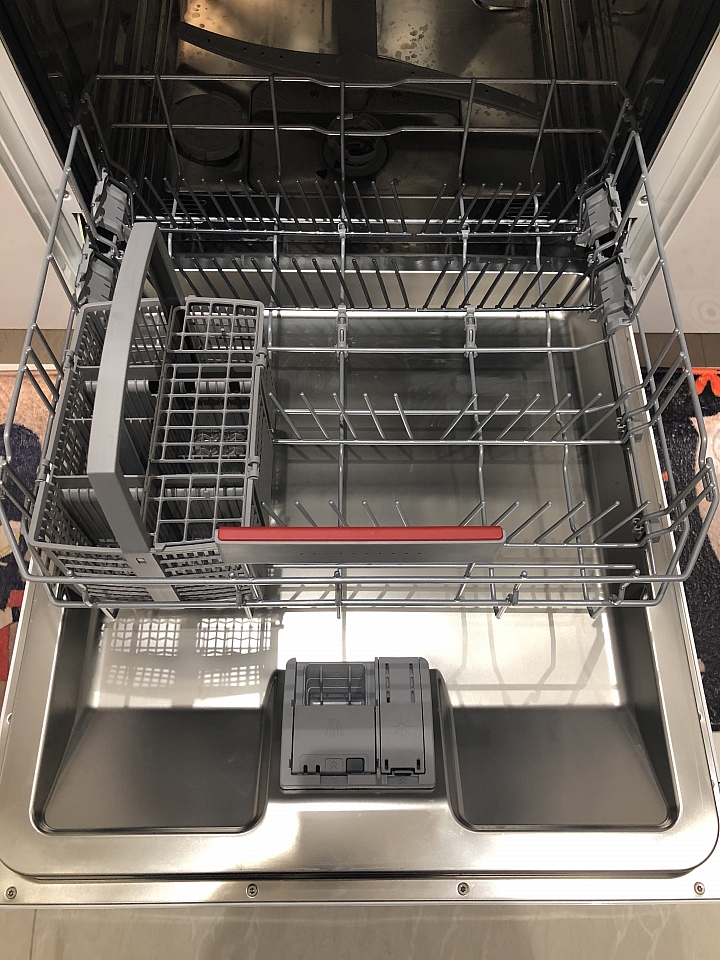 點我看大圖 BOSCH入門款洗碗機-SMS53E12TC 使用開箱 (文多圖少)-新增與Costco銷售機種差異圖