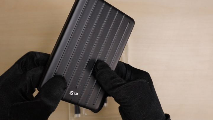 開箱廣穎 Silicon Power 科技迷你行李箱