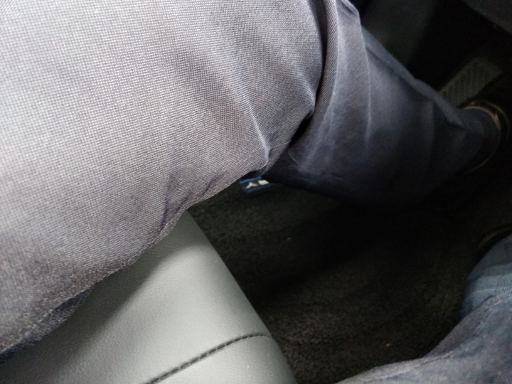 Toyota camry hybrid 油電 2019年式 尊爵版 使用心得分享