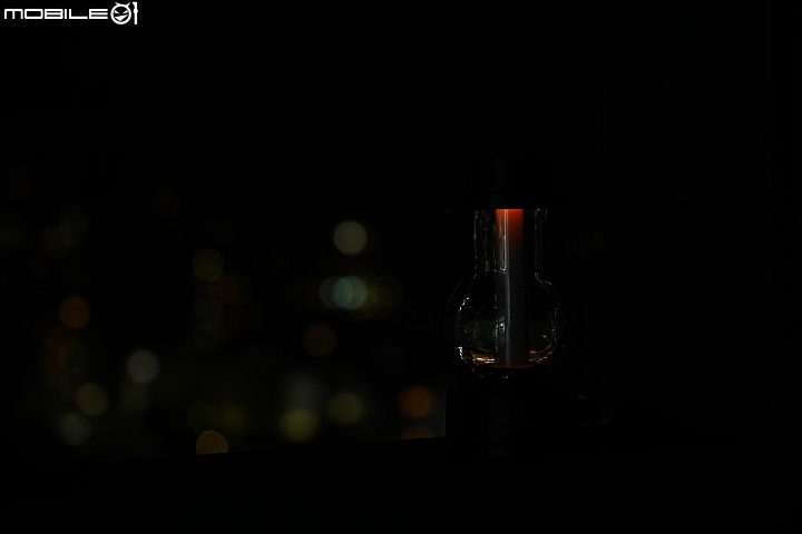 BALMUDA The Lantern 百慕達 LED 燈籠開箱 讓你的露營更有情調