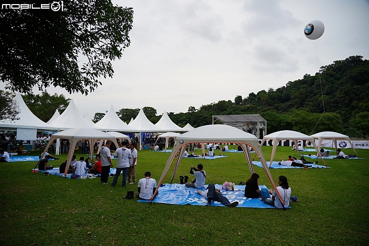 BMW Motorrad Days 2019 重機大會師！李佳薇現場演唱、R 75 二戰古董車來台！