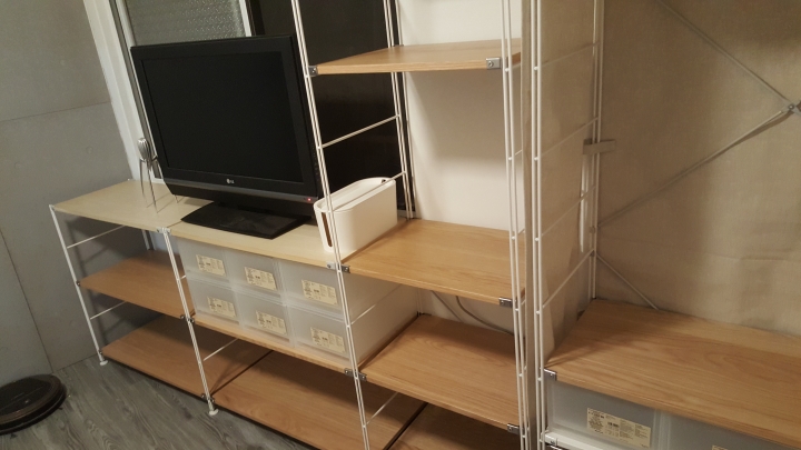 《開箱》省錢 純手工DIY 大改造房間 無印風 (其實就是買無印SUS層架而已XD)