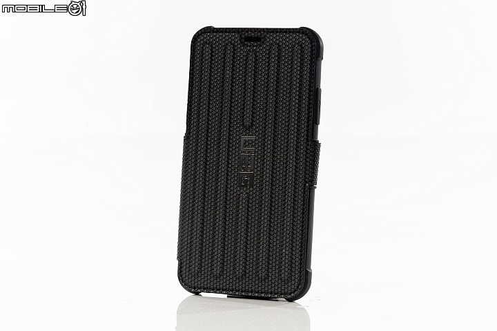 UAG iPhone 11 全系列軍規保護殼開箱 手持無懼 率性百搭