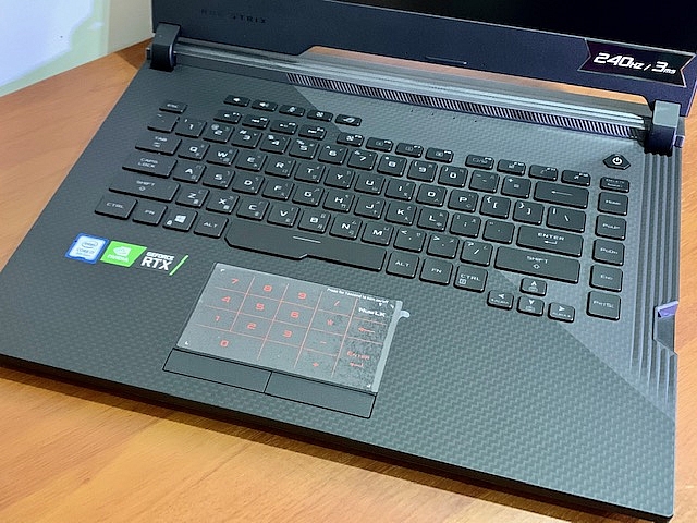 ROG Strix SCAR III 槍神再臨 簡單開箱