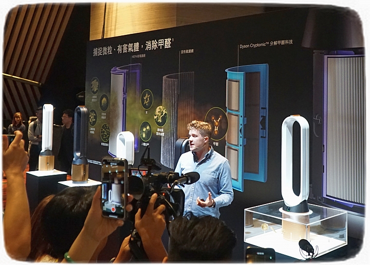 試用《Dyson Pure Hot + Cool Cryptomic HP06》沒有甲醛,環境安全,還給我們一家人的好空氣