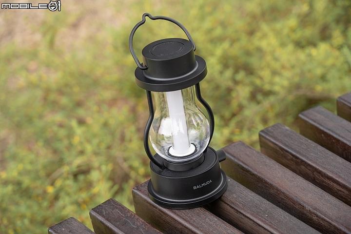 BALMUDA The Lantern 百慕達 LED 燈籠開箱 讓你的露營更有情調