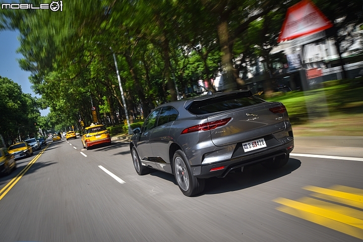 Jaguar I-PACE EV400 HSE 試駕 實至名歸的嶄新電動休旅選擇!