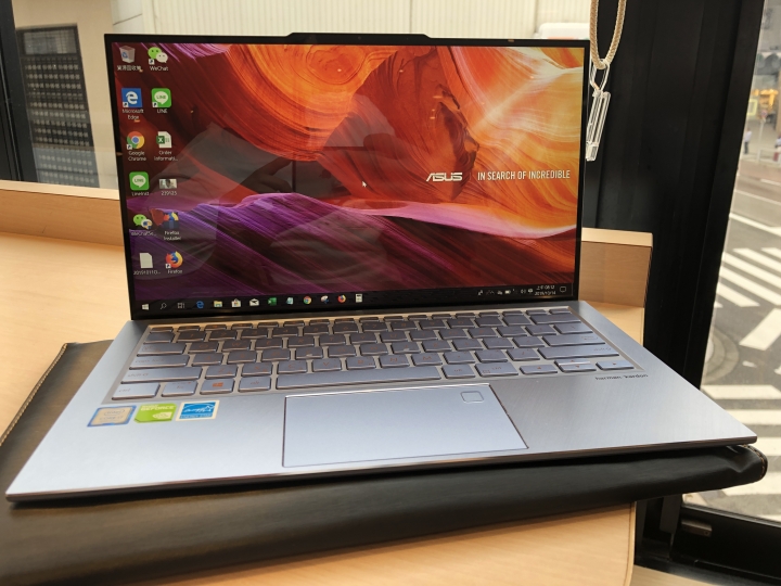 點我看大圖 ASUS Zenbook S13 UX392 x日本合掌村隨興開箱文
