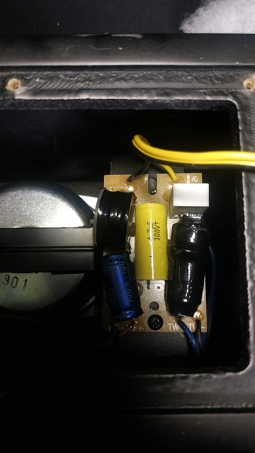 主動式喇叭Audioengine A2左右音量差很多
