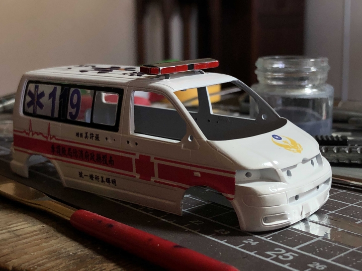 1/43 南投縣政府消防局救護車