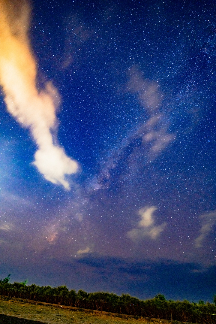 點我看大圖 Z7+Sigma 14mm F1.8從ISO200到ISO1250在車城拍銀河
