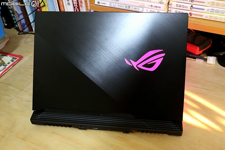 點我看大圖 換換病大爆發! ROG STRIX HERO III心得分享