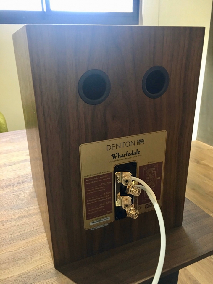 ［桌上系統開箱］ 英國 Wharfedale Denton 85th 書架喇叭與 NAD D3045 桌上型擴大機
