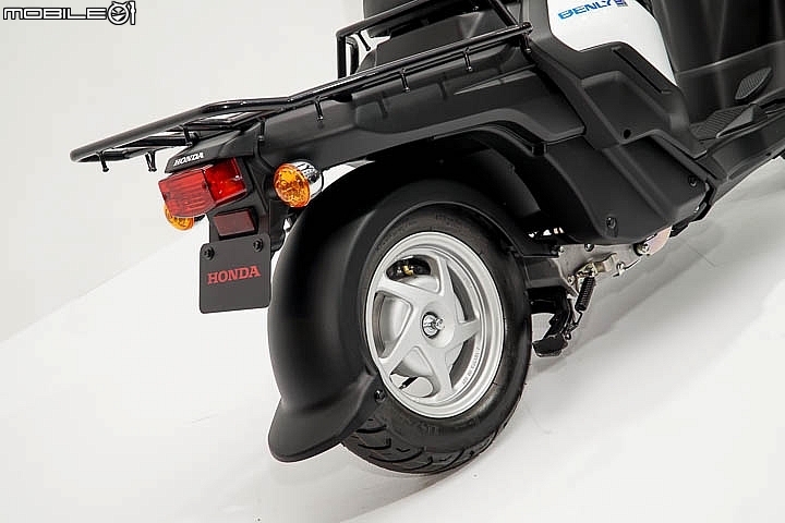 【TMS2019】HONDA 交換電池貨運用電動機車 BENLY e: & GYRO e: 正式亮相！二輪三輪都可用電！