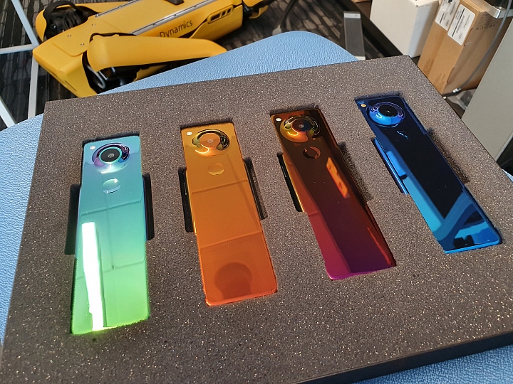 越做越長! Android之父自曝正在研發新型態ProjectGEM手機