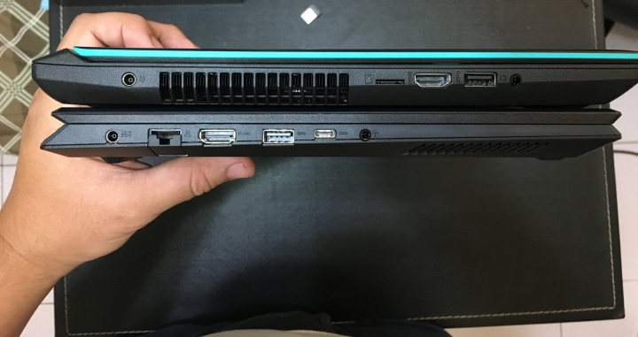 ASUS X571開箱(偷渡室友的X560小比較)