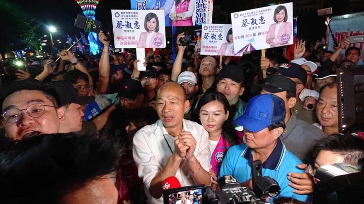 關心一下韓市長請假的這陣子都在忙些甚麼呢?