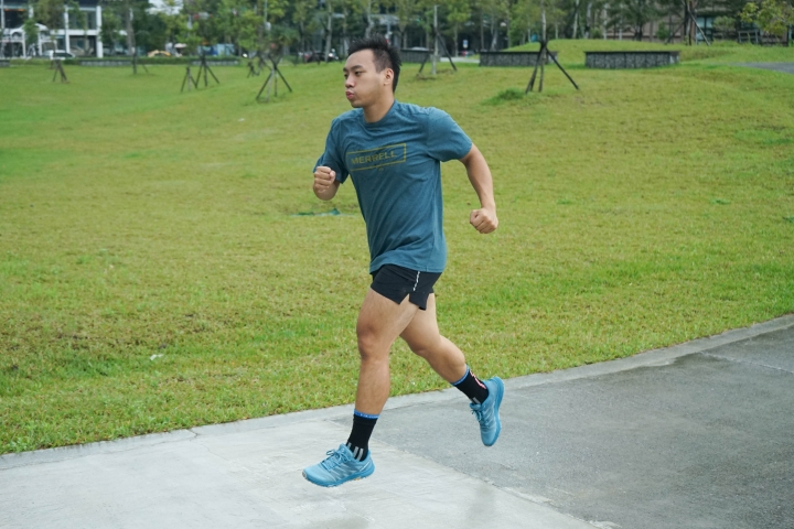 MERRELL BARE ACCESS XTR SWEEPER 跑鞋實測 為環保永續起跑