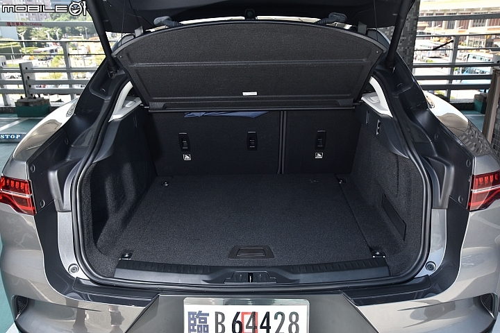 Jaguar I-PACE EV400 HSE 試駕 實至名歸的嶄新電動休旅選擇!