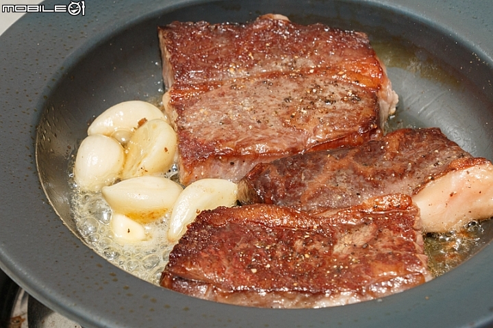 IO FRYING PAN JIU平底鍋 是鍋子也是盤子！