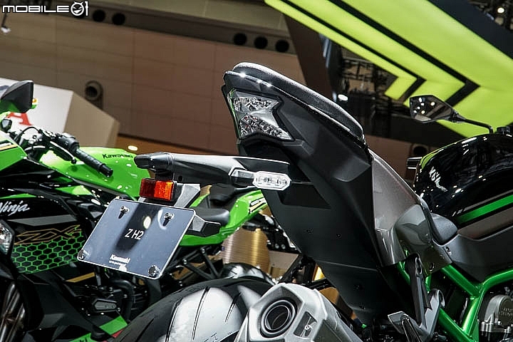 【TMS2019】Kawasaki 機械增壓公升街跑 Z H2 正式發表！傳說中的四缸 250 忍者 Ninja ZX-25R 同場首度公開！