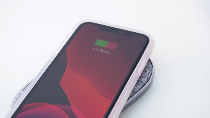 [Moshi] Porto Q 5K無線充電行動電源
