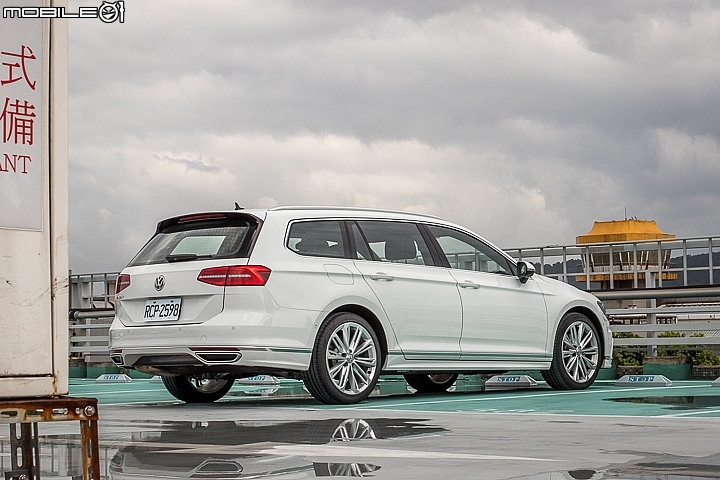 Volkswagen Passat Variant 330TSI R-line 30 Million Edition 試駕 質感配備更精進的優質旅行車