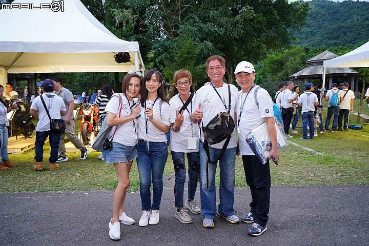 BMW Motorrad Days 2019 重機大會師！李佳薇現場演唱、R 75 二戰古董車來台！