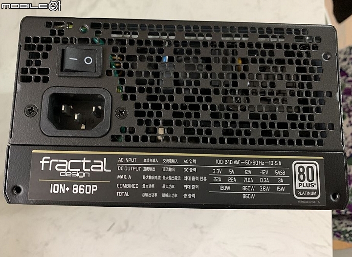 點我看大圖 超軟 UltraFlex排線 Fractal Design ION+ 860P 白金全模10年保開箱