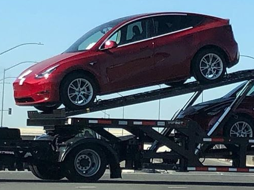 《Model Y》目擊照片 (2019/10)