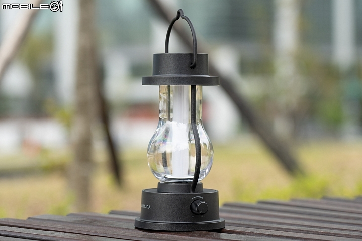 BALMUDA The Lantern 百慕達 LED 燈籠開箱 讓你的露營更有情調